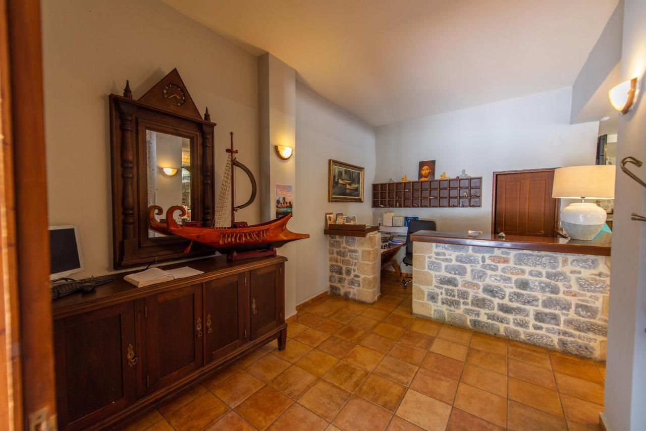 Hotel Kastro Maini Areopoli Exteriér fotografie